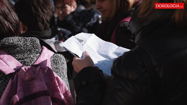 (Video) De ce vin pelerinii la Hramul Sfintei Parascheva?