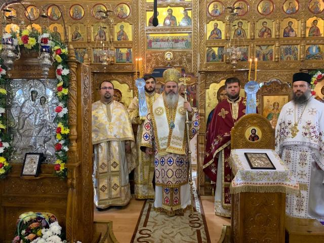 PS Ignatie a slujit la hramul Mănăstirii „Dimitrie Cantemir”