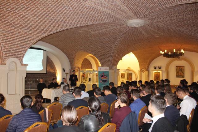 Conferință pentru tineri la Muzeul Mitropolitan: „Descoperirea vocației și a motivației pentru a o cultiva”