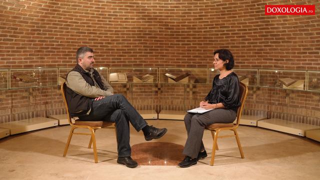 (Video) Interviu cu cercetătorul Mirel Bănică – „Toate pelerinajele au ceva în comun: bucuria pelerinilor”
