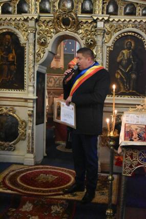 PS Calinic Botoşăneanul a sfinţit așezământul social din Parohia Lişna