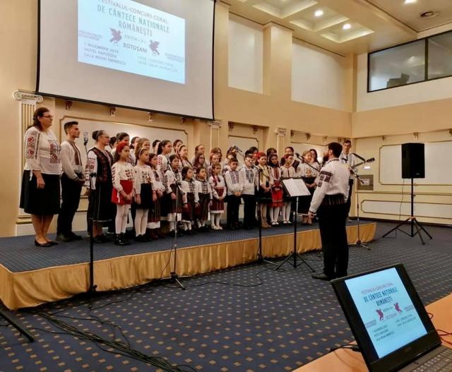 Corul „Sfântul Ioan Botezătorul”, premiat la un festival organizat la Botoşani