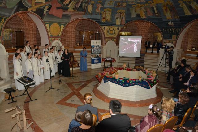 Cântări tradiționale românești la Muzeul Mitropolitan din Iași