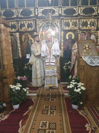 Slujbe arhiereşti ale Preasfinţitului Părinte Ignatie