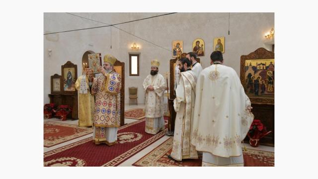 Doi ierarhi au slujit în Catedrala Ortodoxă Română din Madrid