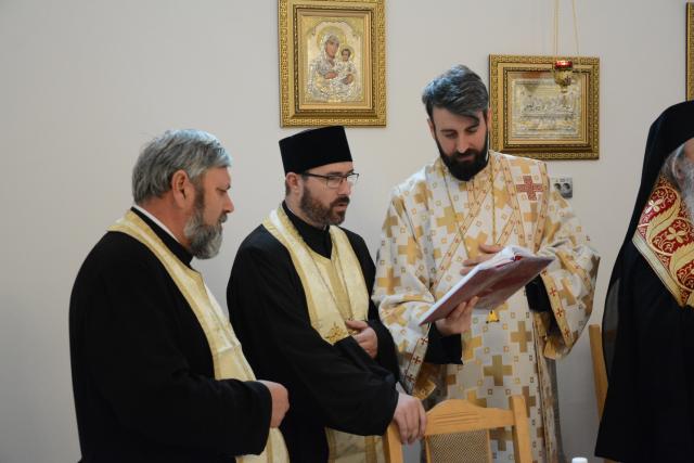 Liturghie arhierească în locașul de cult amenajat într-o fostă centrală termică