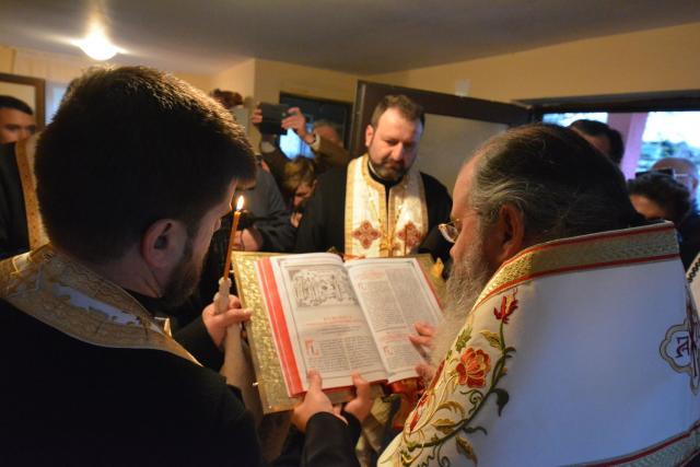 Casa familiei Olaru, ridicată de voluntarii ASCOR Iași, a fost binecuvântată