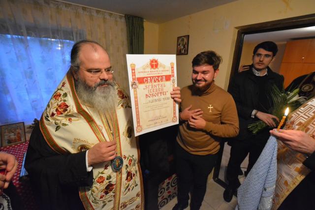 Casa familiei Olaru, ridicată de voluntarii ASCOR Iași, a fost binecuvântată
