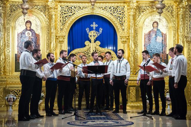 Concert susținut la Arad de Grupul psaltic „Chivotul” al Catedralei Mitropolitane din Iași