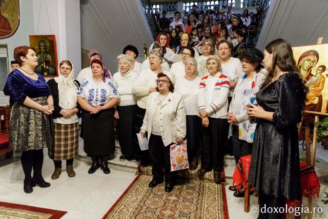 Centrul de bătrâni „Sfântul Iosif cel Milostiv” – Colindători la Reședința Mitropolitană 2019