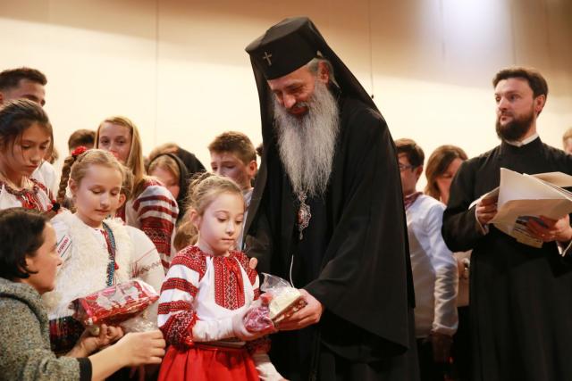 Părintele Mitropolit Teofan prezent la Concertul „Bucuria Nașterii Domnului” din Botoșani