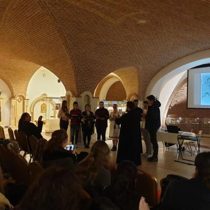 Conferința „Stigmatizare versus binecuvântare”, la Muzeul Mitropolitan