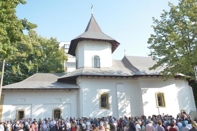 Cinstirea Sfântului Ierarh Nicolae în Moldova
