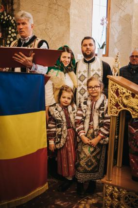 Sărbătoarea Sfântului Ierarh Nicolae - primul hram sărbătorit în biserica nouă de la Bălușești