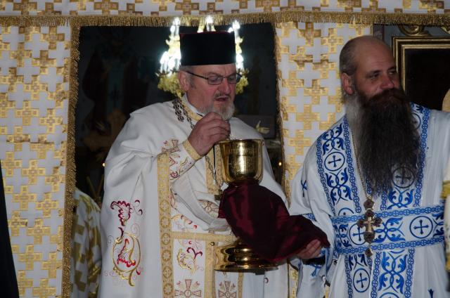 Momente aniversare la Parohia „Pogorârea Sfântului Duh” din Vicovu de Jos