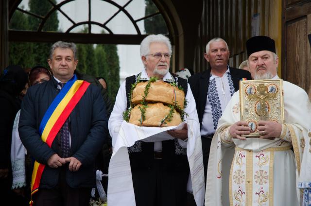 Momente aniversare la Parohia „Pogorârea Sfântului Duh” din Vicovu de Jos