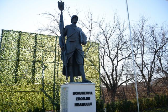 Slujire arhierească la Parohia Bădeni – Iași