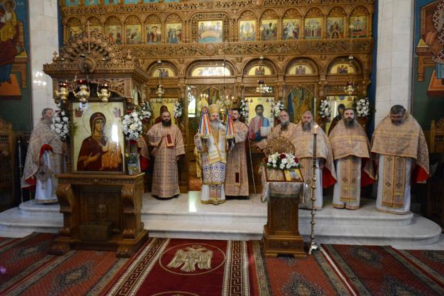 Parastas pentru părinții Mănăstirii Sihăstria – PS Ignatie: „Ei au înduhovnicit țara noastră, au umplut-o de lumină!”