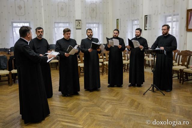 Preoții din comuna Vorona – Colindători la Reședința Mitropolitană 2019
