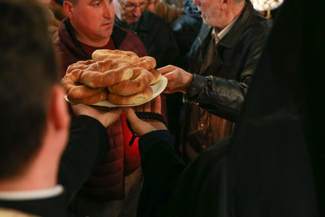 Slujbe de pomenire și procesiune la Monumentul „Crucea Eroilor Neamului”, la Iași