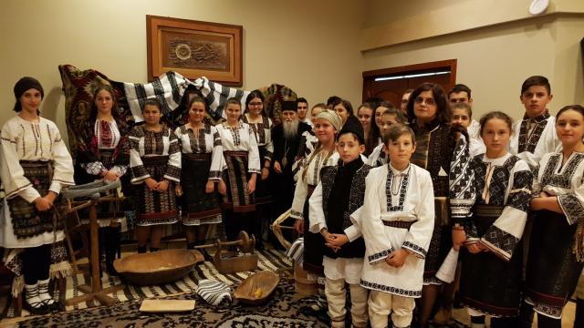 Două slujiri arhierești și manifestări culturale deosebite, la hramul Bisericii „Sfântul Ierarh Nicolae” din Câmpulung Moldovenesc