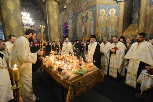 Sfântul Nicolae a fost cinstit la ceas de seară la Biserica „Sfântul Nicolae Domnesc” din Iași
