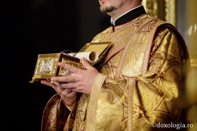 Sfântul Ierarh Iosif cel Milostiv, sărbătorit la Catedrala din Iași: „Avea o sensibilitate sfâșietoare pentru durerea celorlalți”