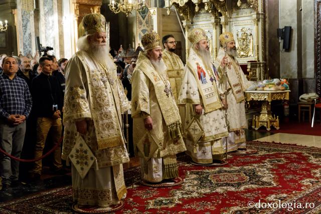 Sfântul Ierarh Iosif cel Milostiv, sărbătorit la Catedrala din Iași: „Avea o sensibilitate sfâșietoare pentru durerea celorlalți”
