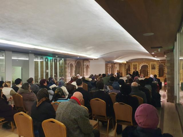 Conferință desfășurată la Iași: „Un Sfânt care a schimbat un oraș prin felul său de a fi”