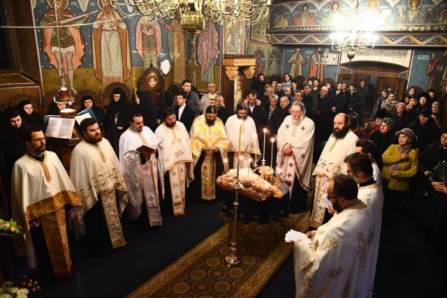 Priveghere în cinstea Sfinților Atanasie și Chiril la Mănăstirea Copou din Iași