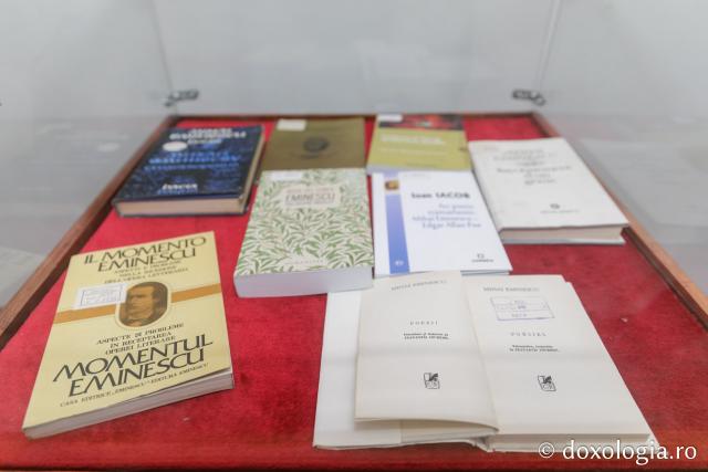 „Bădia Mihai” - Mihai Eminescu, neuitat şi cinstit de studenţii teologi ieşeni