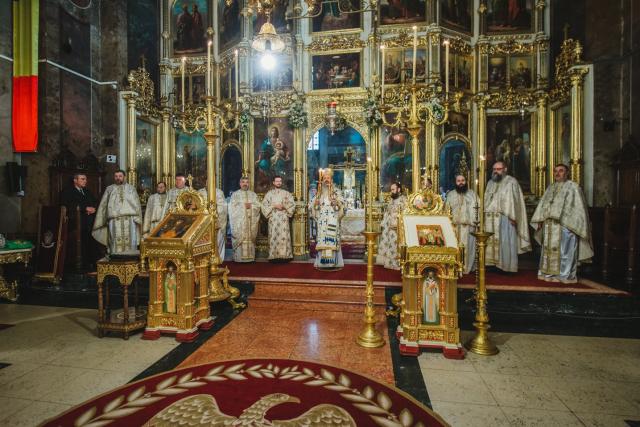 Ocrotitorii învățământului teologic, sărbătoriți la Iași: „Există o singură competiție admisă între creștini: cine se smerește mai mult în fața celuilalt”