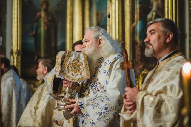 Ocrotitorii învățământului teologic, sărbătoriți la Iași: „Există o singură competiție admisă între creștini: cine se smerește mai mult în fața celuilalt”