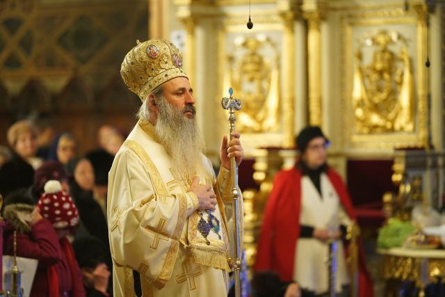 (Video) „Lungimea unui an se măsoară în numărul de clipe și intensitatea lor trăite în legătură cu Dumnezeu” – IPS Teofan