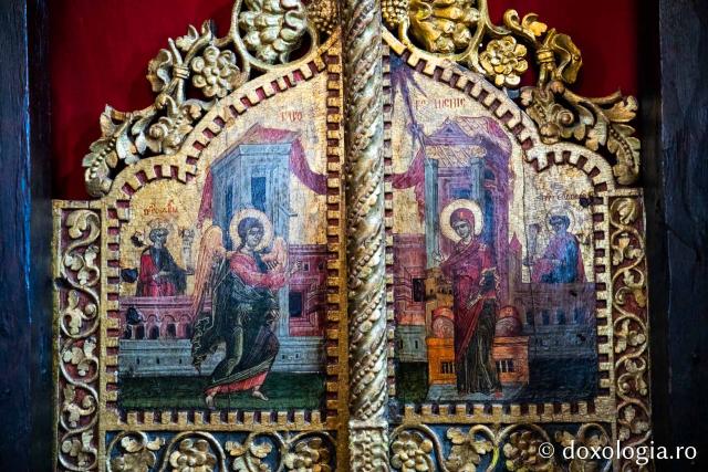 Ușile împărătești de la catapeteasma bisericii mari a mănăstirii Govora