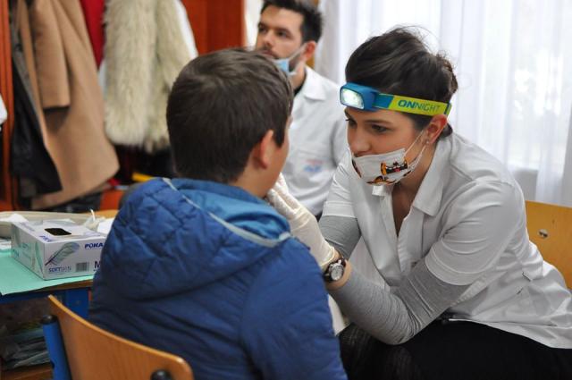 „Caravana cu Medici” în satul Suceviţa, judeţul Suceava