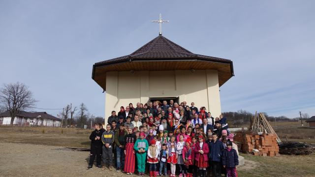 Părintele Mitropolit Teofan a slujit la Parohia Brustureț