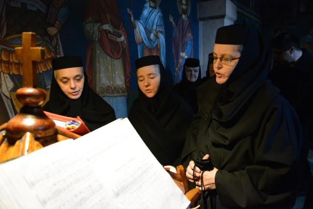 Program de Mentorat pentru elevii seminariști din Arhiepiscopia Iașilor: „Ca să asculți pe cineva cu adevărat presupune și să-l cunoști”