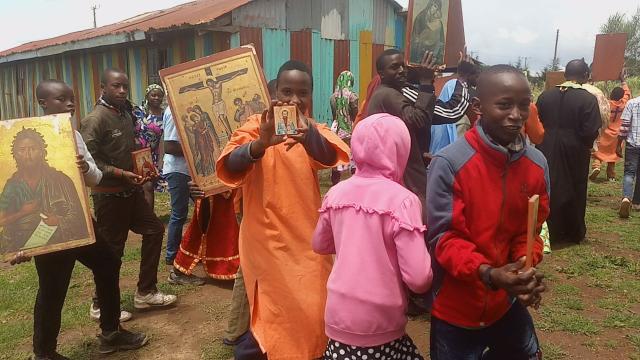 Cum au serbat Duminica Ortodoxiei tinerii unui orfelinat din Kenya