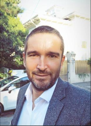 Lect. univ. dr. Horea Mihai Bădău: „În această perioadă, înghițim mâncarea informațională pe nemestecate”