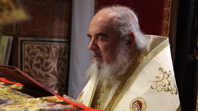 (Video) Rugăciune pentru încetarea epidemiei, rostită de Preafericitul Părinte Patriarh Daniel