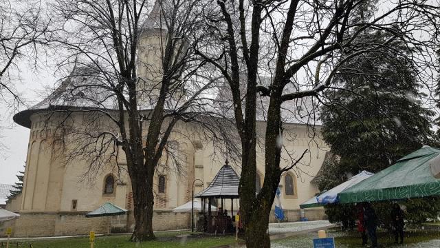 IPS Arhiepiscop Pimen: „ Strădaniile duhovnicești, necazurile de toate felurile, care sunt o cruce”