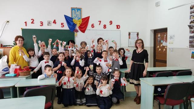 Atelier de mărțișoare la Școala „Ion Simionescu”