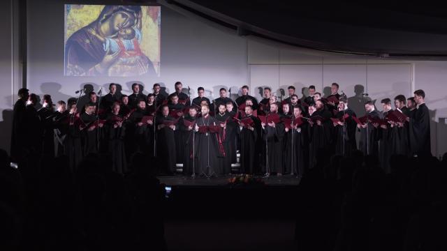(Video) Apărătoare Doamnă, de Petru Berechet – Grupul Psaltic „Tronos”