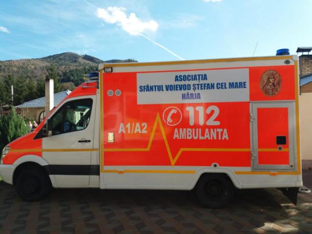 Serviciul de ambulanță al asociației de la Hârja, la dispoziţia autorităţilor