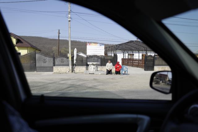 Racla cu moaștele Sfintei Cuvioase Parascheva a poposit în principalele orașe din județele Iași, Neamț și Botoșani