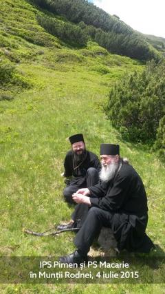 IPS Părinte Pimen, în Munții Rodnei la 86 de ani. PS Macarie: „Să mijlociți acolo, sus, și pentru noi!”