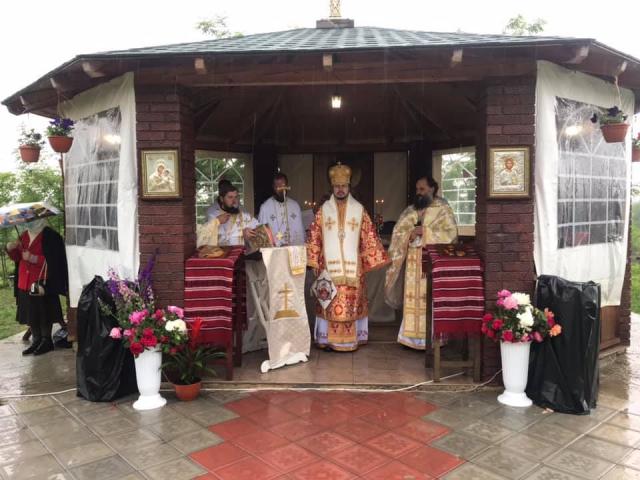 Liturghie arhierească la Mănăstirea Țiganca