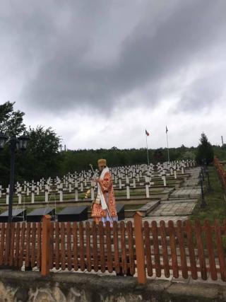 Liturghie arhierească la Mănăstirea Țiganca