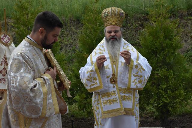 Slujire arhierească la Mănăstirea Bogdănița din judeţul Vaslui
